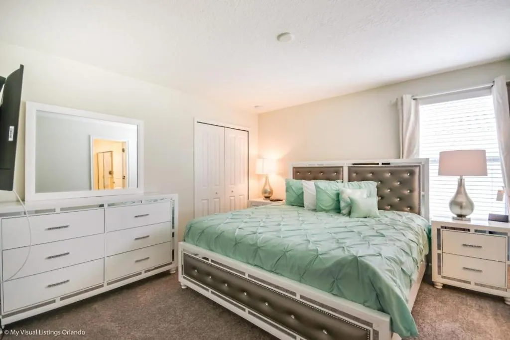 Bring The Whole Family Gate 9 Bedroom 5 Bath Villa Davenport
